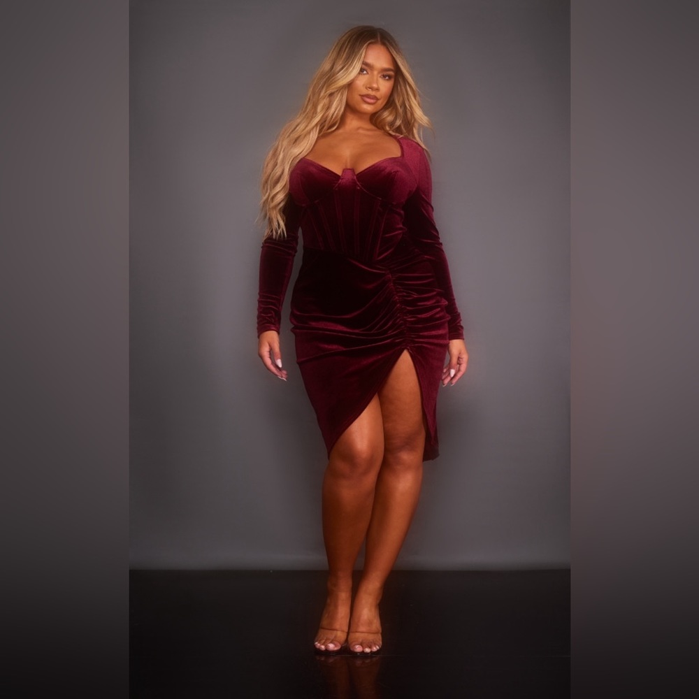 Shape Burgundy Velvet Corset Detail Long Sleeve Ruched Midi Dress